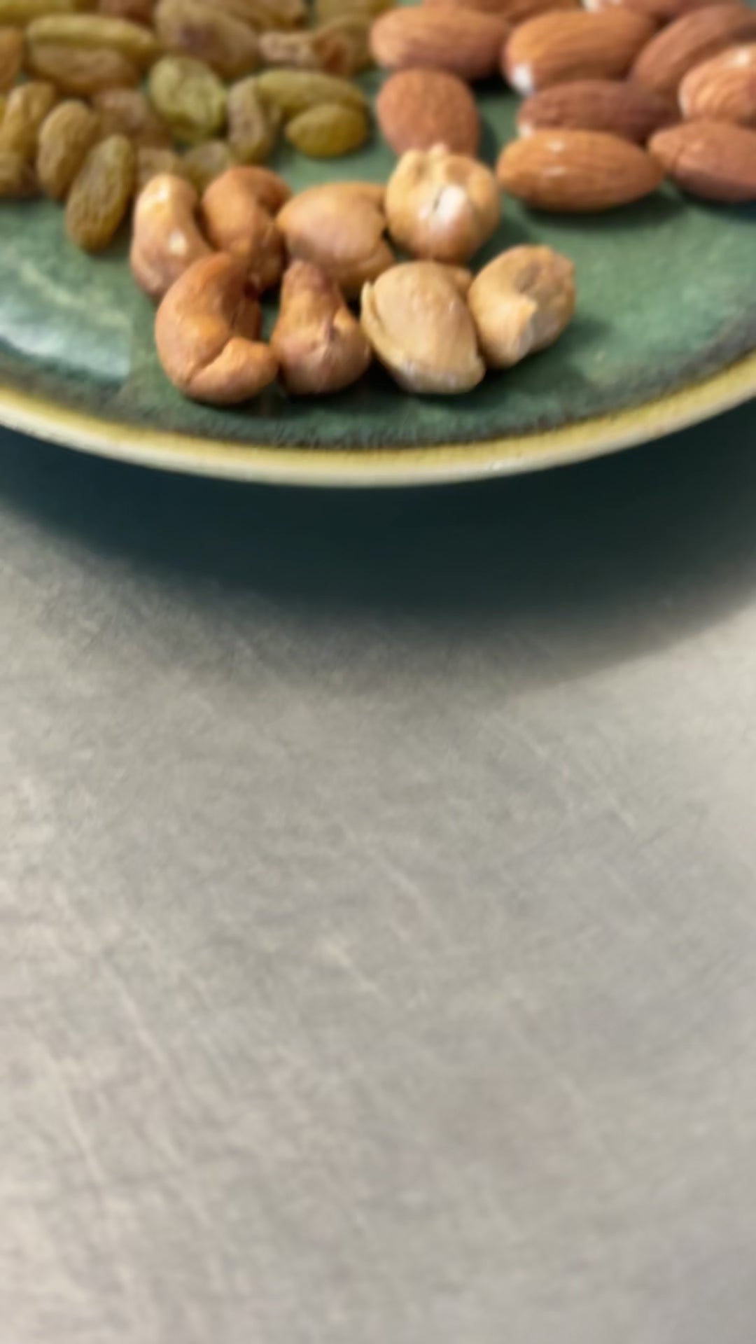 美日坚果每日小包装的产品展示视频